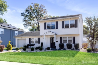 11 Marie Ln, Edison, NJ 08817 - photo 2