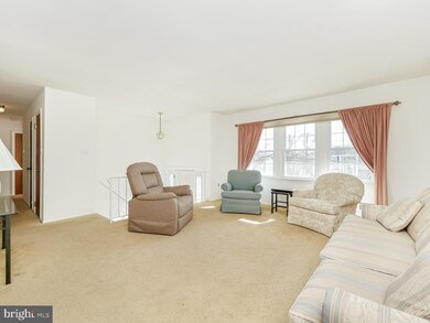 32 Winding Way W, Morrisville, PA 19067 - photo 7