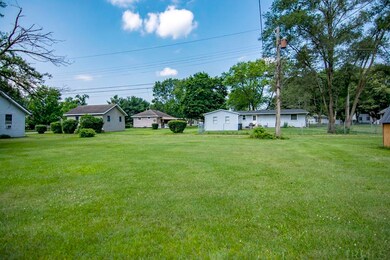 2525 Stark Ave, Elkhart, IN 46517 - photo 4