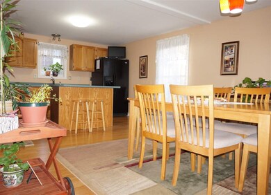 111 Blevens Dr, Manchester, NH 03104 - photo 2