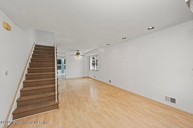 living dining - Jillian Giuffre