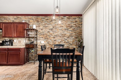 2868 E Dunbar Dr unit 39, Phoenix, AZ 85042 - photo 7