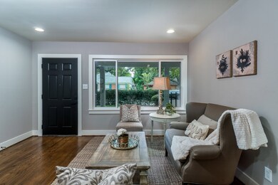 943 E 14th St, Houston, TX 77009 - photo 5