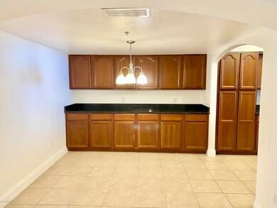 Eat In Kitchen area