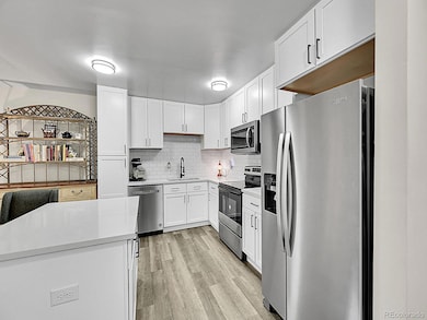 645 S Alton Way unit 4C, Denver, CO 80247 - photo 4