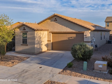 8547 W Finch Ln, Tucson, AZ 85757 - photo 3