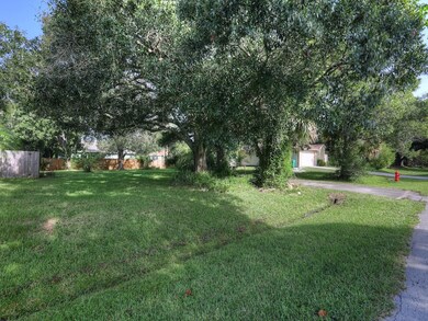 442 Toledo St, Sebastian, FL 32958 - photo 7