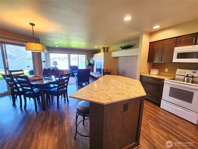 1 Beach 553-A, Manson, WA 98831 - photo 6