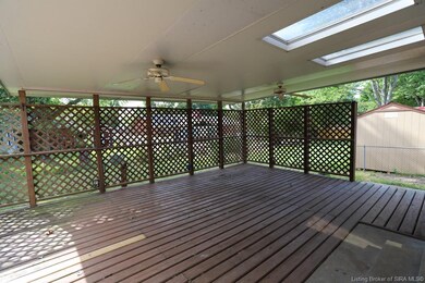 924 Pennwood Dr, New Albany, IN 47150 - photo 4