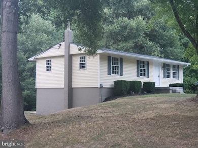 6179 Pryor Ave, King George, VA 22485 - photo 2