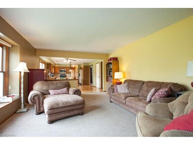 19098 Ridgeview Trail, Chagrin Falls, OH 44023 - photo 7