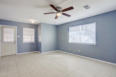 2127 N Austin Ave, Pearland, TX 77581 - photo 6