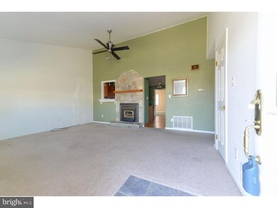 2 Bass Ct, Newark, DE 19713 - photo 3