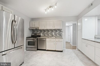 1635 Parkcrest Cir unit 8D/201, Reston, VA 20190 - photo 4