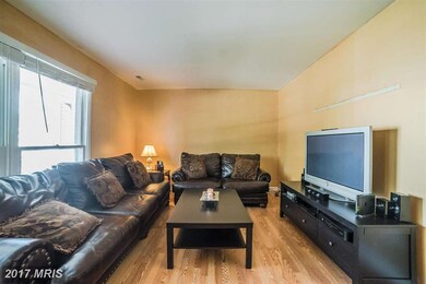 17409 Anita Ct, Poolesville, MD 20837 - photo 7