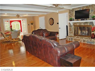 Den/Family/Great Room - This is definitely a GREAT