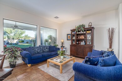5) FORMAL LIVING_DINING