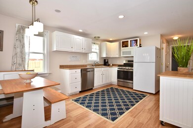 17 Homestead Rd, Sagamore Beach, MA 02562 - photo 5