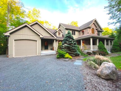 1197 Deer Trail