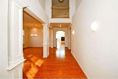 9 Norton Ave, Hightstown, NJ 08520 - photo 3