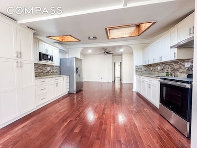 289A Cooper St unit 2, Brooklyn, NY 11237 - photo 6