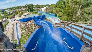 SH Weeki Wachee water park