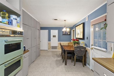 1101 Skrivanek Dr, Bryan, TX 77802 - photo 3