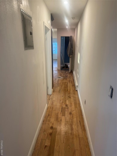 28 Clinton Ave unit 2 nd Fl, Inwood, NY 11096 - photo 5