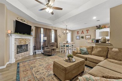 1403 Joslin St, Cleburne, TX 76033 - photo 7