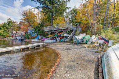 3-47 Main St Middle Grove
