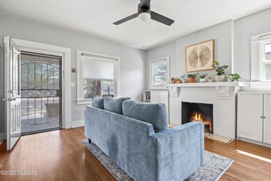 05-Living Area