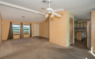005_Living Room