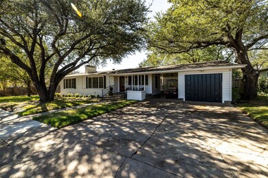 708 Sycamore St, Weatherford, TX 76086 - photo 3