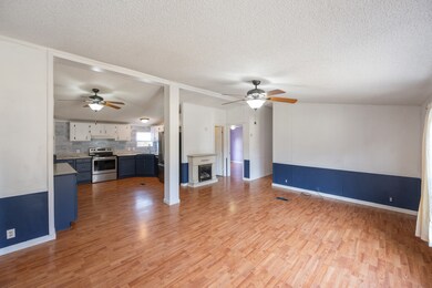 875 Lindsey Rd, Parsons, TN 38363 - photo 7