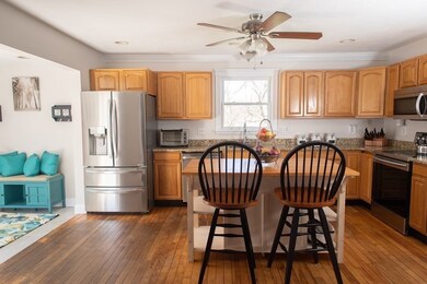 19 Benson St, Worcester, MA 01604 - photo 7