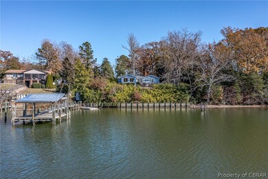 Cozy cottage nestled on the banks of Meacham's Cre