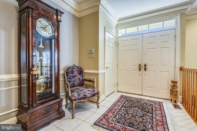 8327 Turnberry Ct, Potomac, MD 20854 - photo 6