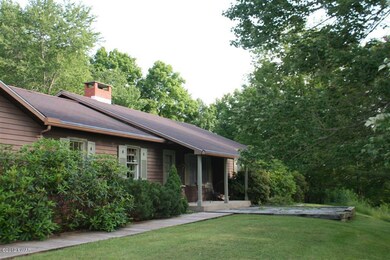 203 Spring Hill Rd, Honesdale, PA 18431 - photo 2