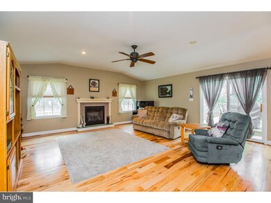 111 Woodthrush Trail W, Medford, NJ 08055 - photo 7