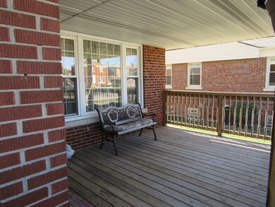 10131 Pelham St, Westchester, IL 60154 - photo 5