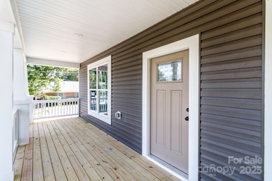 307 E Arch St, Lancaster, SC 29720 - photo 5