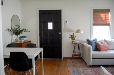Living Rm/ Dining