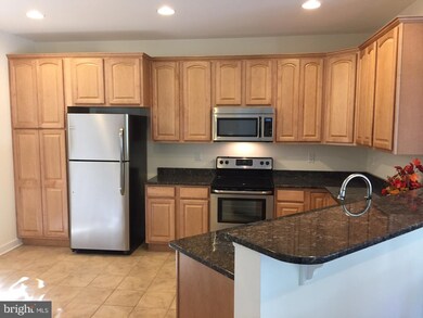 1298 Sareno Dr unit 1, Eldersburg, MD 21784 - photo 3