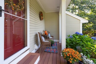 17 Partridge Ln, Londonderry, NH 03053 - photo 2