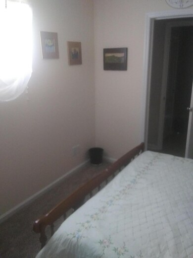 03 Bedroom