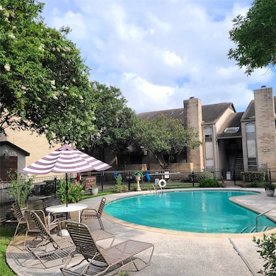 2021 Spenwick Dr unit 513, Houston, TX 77055 - photo 5