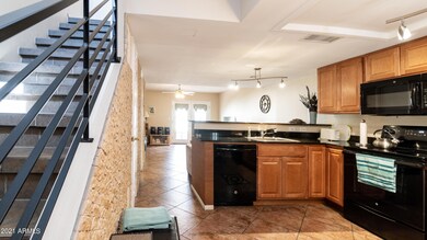 6454 East University Drive unit 29-13