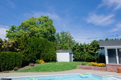 6 Terrific Backyard too
