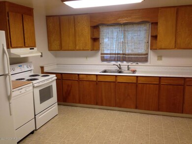 6613 Donna Dr unit B, Anchorage, AK 99504 - photo 3