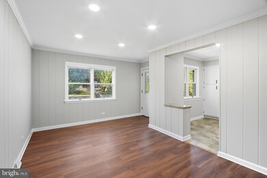 4711 Forest View Ave, Baltimore, MD 21206 - photo 6